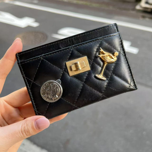 CHANEL 2017 Limited Edition 2.55 Card Holder [Pre-Owned]