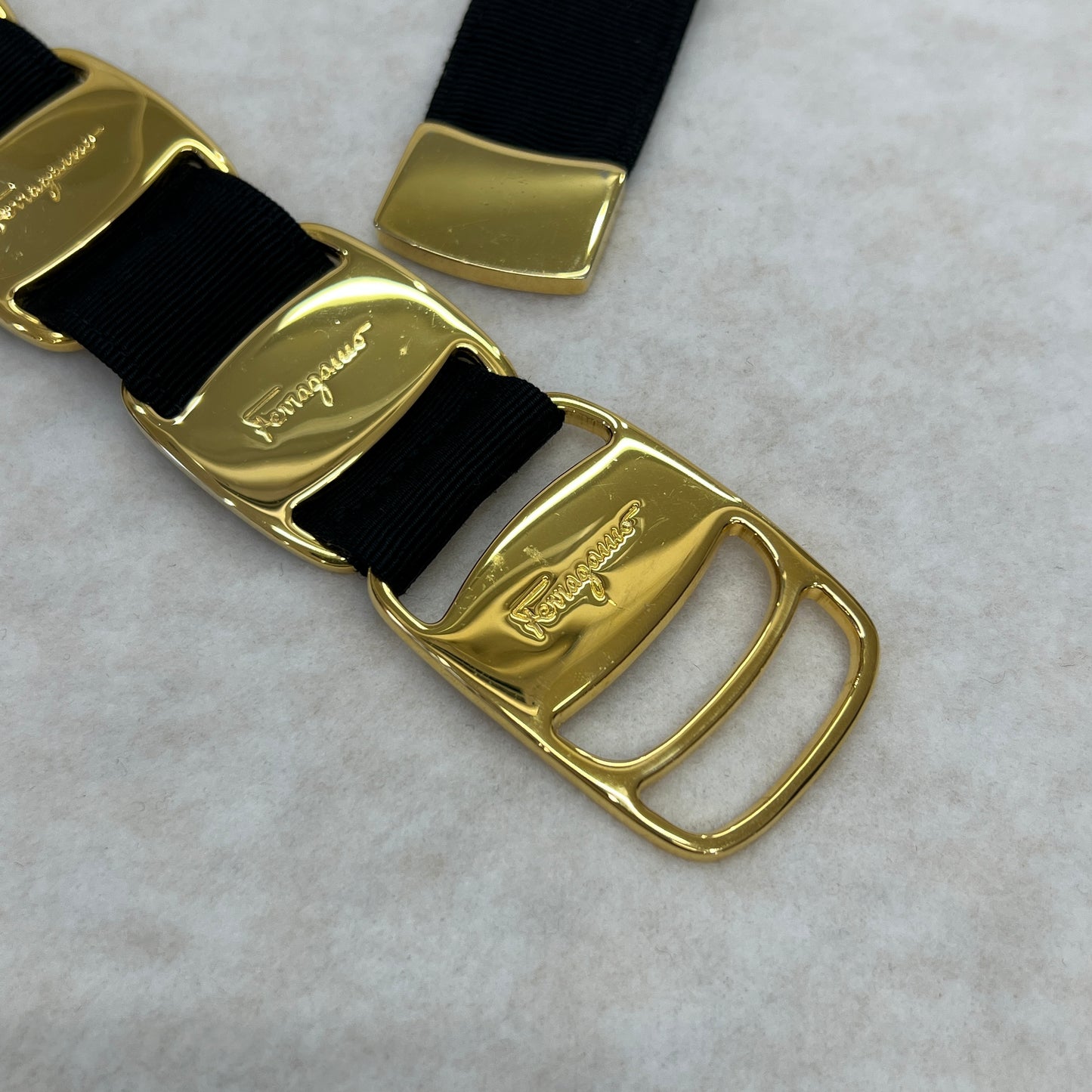 Ferragamo Leather Belt [Pre-Owned]