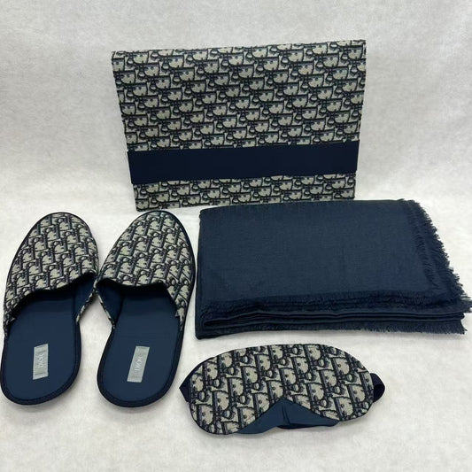 Dior Classic Oblique Monogram Travel 4-Piece Set [Pre-Owned]