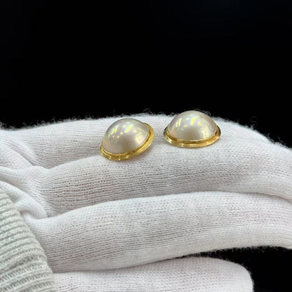 Aurora Pearl Clip-On Earrings [Pre-Owned]