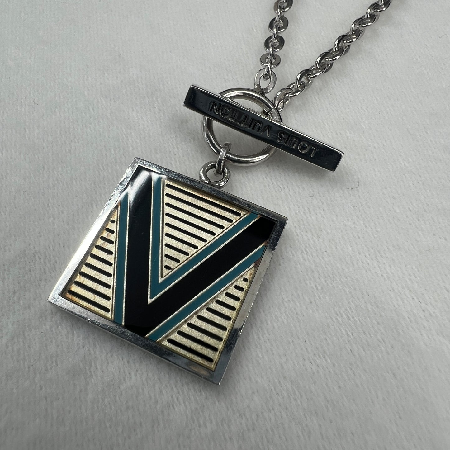 LV Silver VLogo Necklace [Pre-Owned]