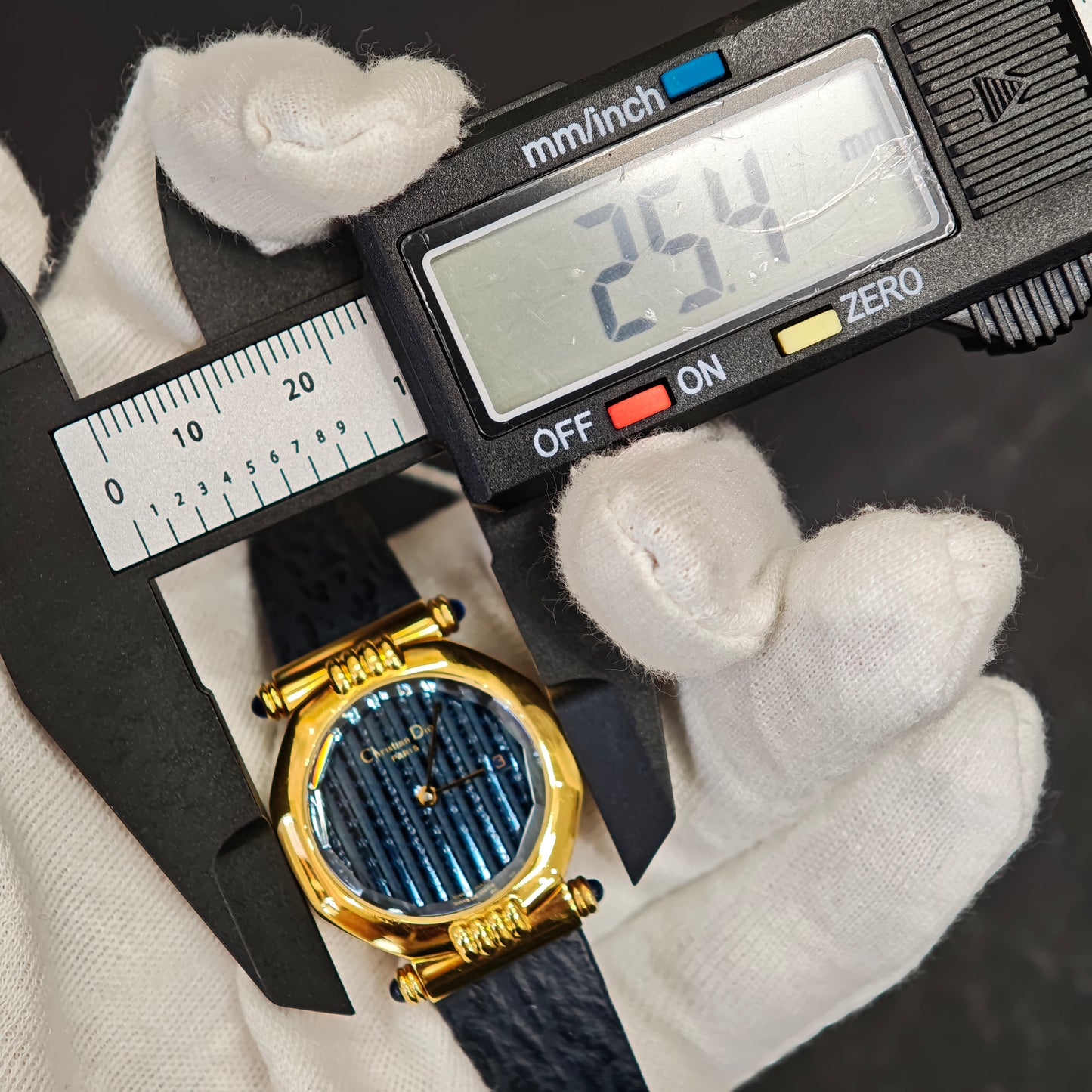 DIOR Quartz Watch [Pre-Owned]