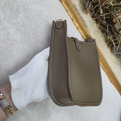 Hermès Evelyne 16 Shoulder Bag [Pre-Owned]