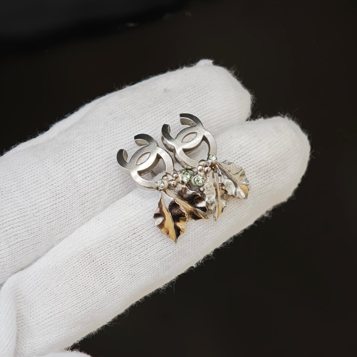 Chanel Stud Earrings [Pre-Owned]