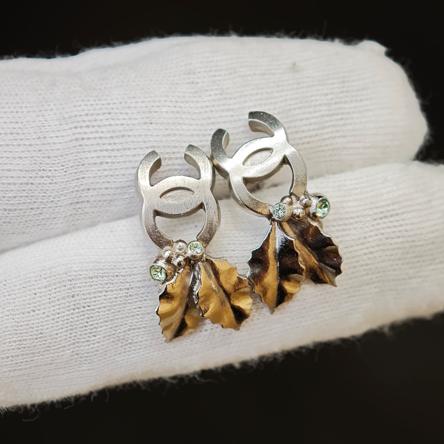 Chanel Stud Earrings [Pre-Owned]
