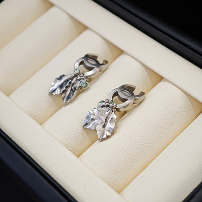 Chanel Stud Earrings [Pre-Owned]