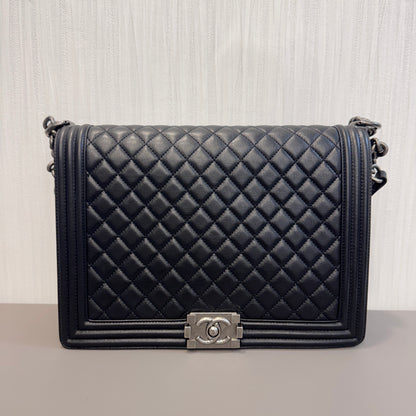Chanel Le boy Bag [Pre-Owned]