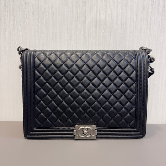 Chanel Le boy Bag [Pre-Owned]
