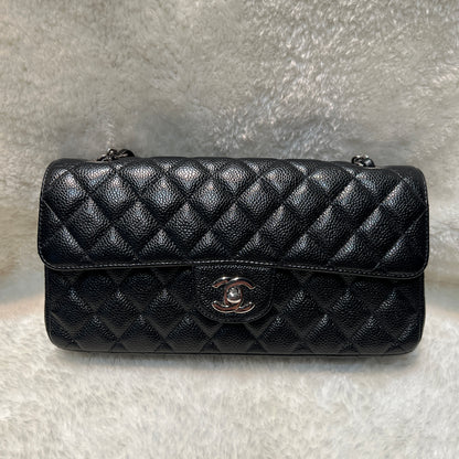 CHANEL Black Caviar Leather Baguette Bag [pre-owned]