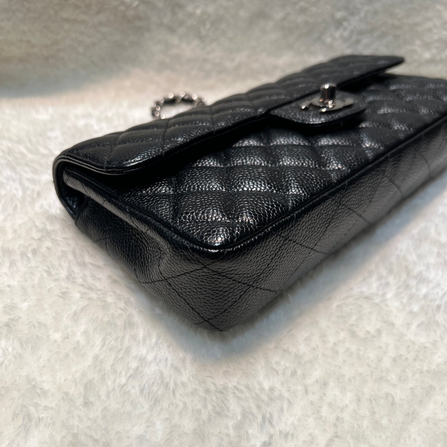 CHANEL Black Caviar Leather Baguette Bag [pre-owned]
