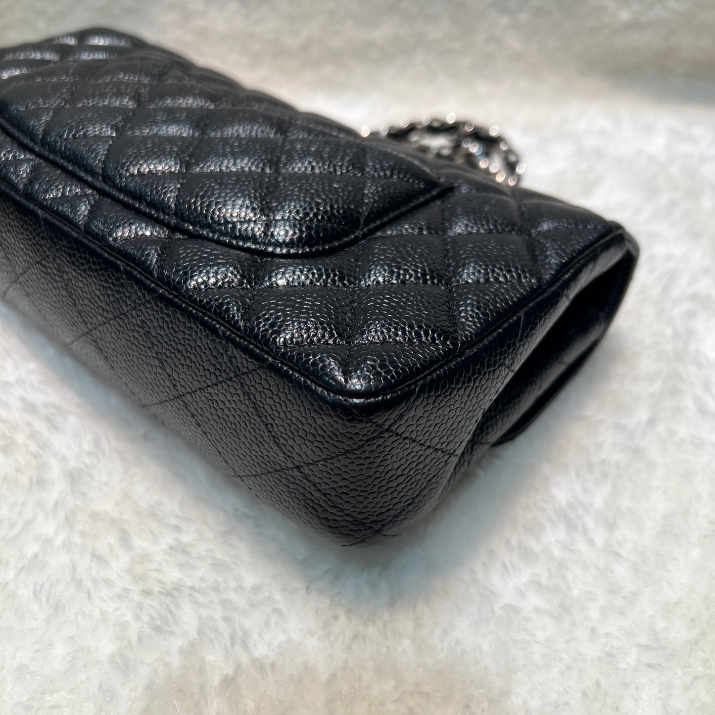 CHANEL Black Caviar Leather Baguette Bag [pre-owned]