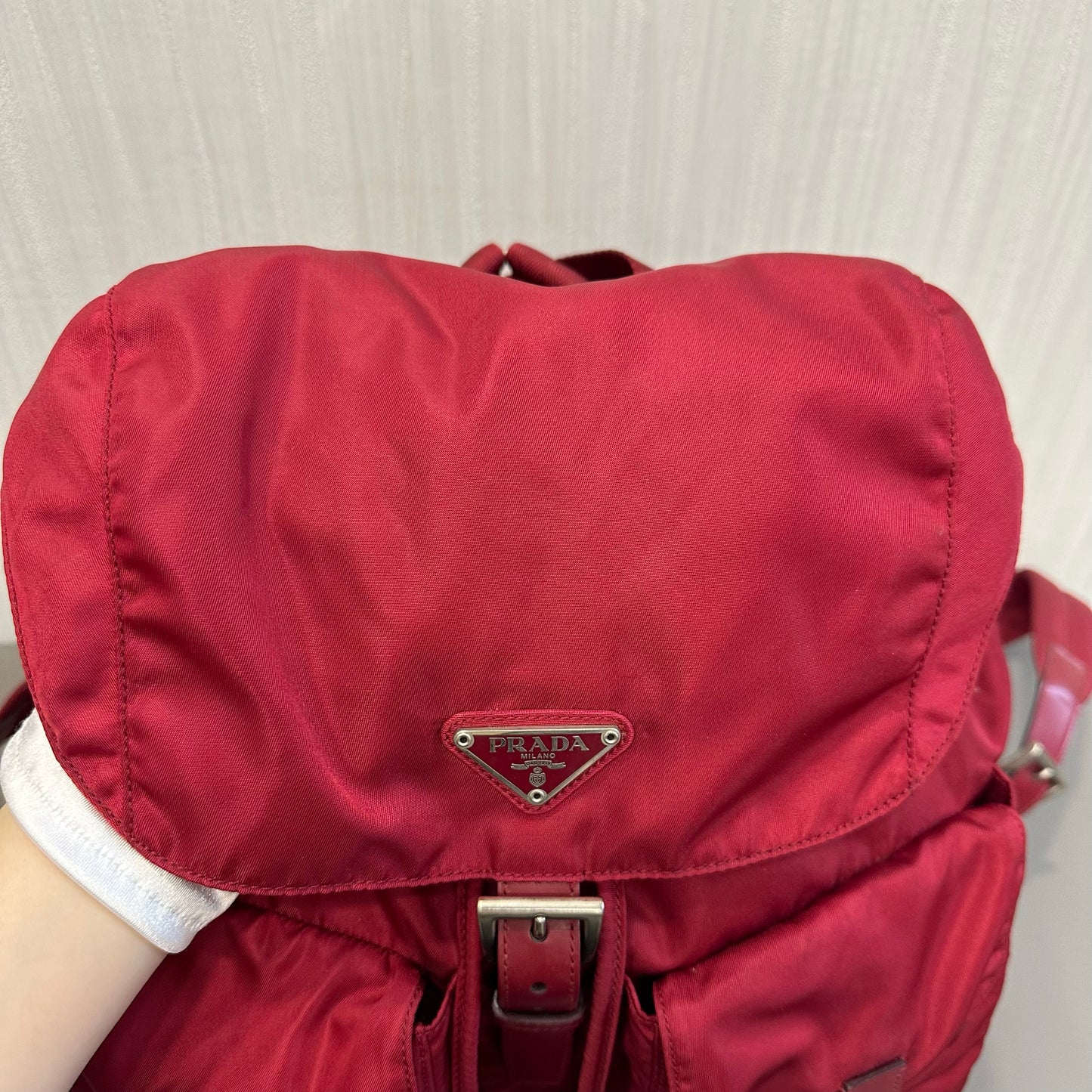 PRADA レッド ナイロン バックパック【中古】