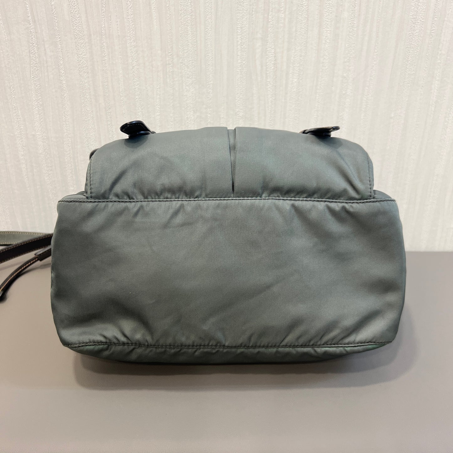 PRADA メッセンジャーショルダーバッグ【中古】