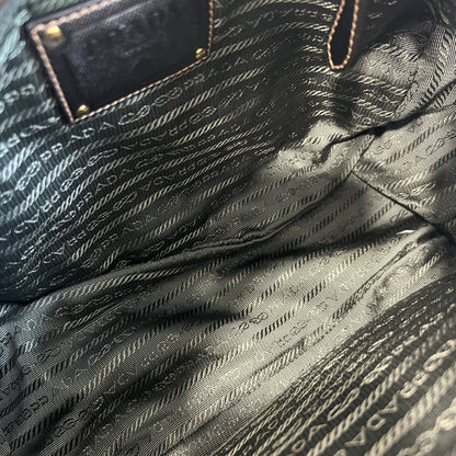 PRADA メッセンジャーショルダーバッグ【中古】