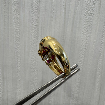 18K Yellow Gold Ruby and Diamond Ring [Pre-Owned]