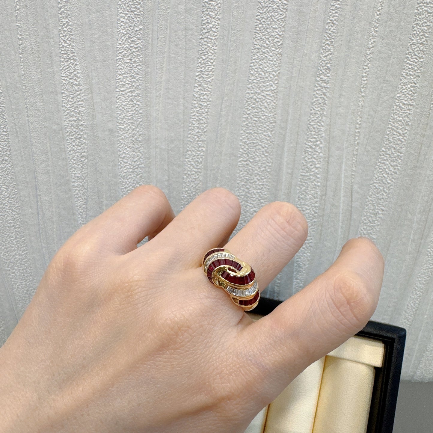 18K Yellow Gold Ruby and Diamond Ring [Pre-Owned]