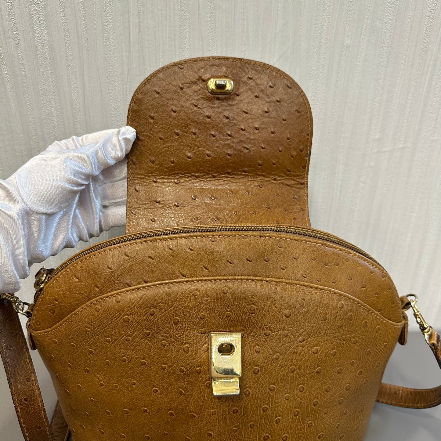 BALLY Caramel Ostrich Leather Shoulder Bag [Pre-Owned]