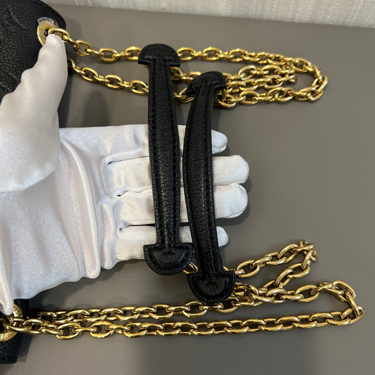 LV Vavin Handbag [Pre-Owned]