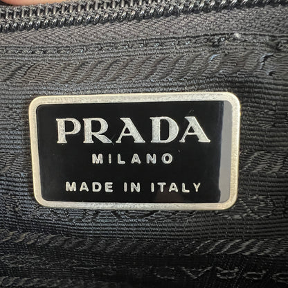 PRADA ブラックナイロンパラシュートバッグ【中古】