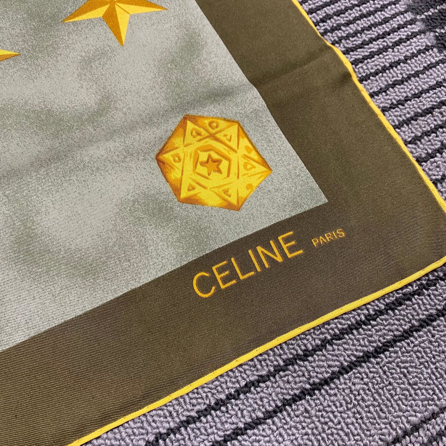 CELINE シルクスカーフ【中古】