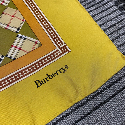 Burberry Scarf [Pre-Owned]