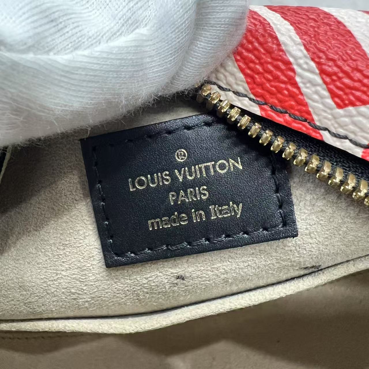 LV Crafty Limited Edition Round Bag [pre-owned]