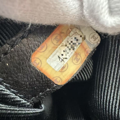 CHANEL キャビアレザー ショルダートート【中古】