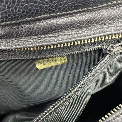 CHANEL キャビアレザー ショルダートート【中古】