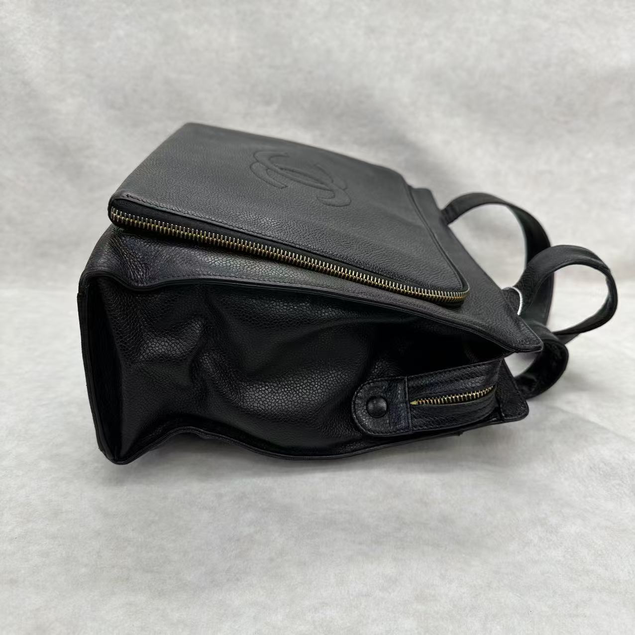 CHANEL キャビアレザー ショルダートート【中古】