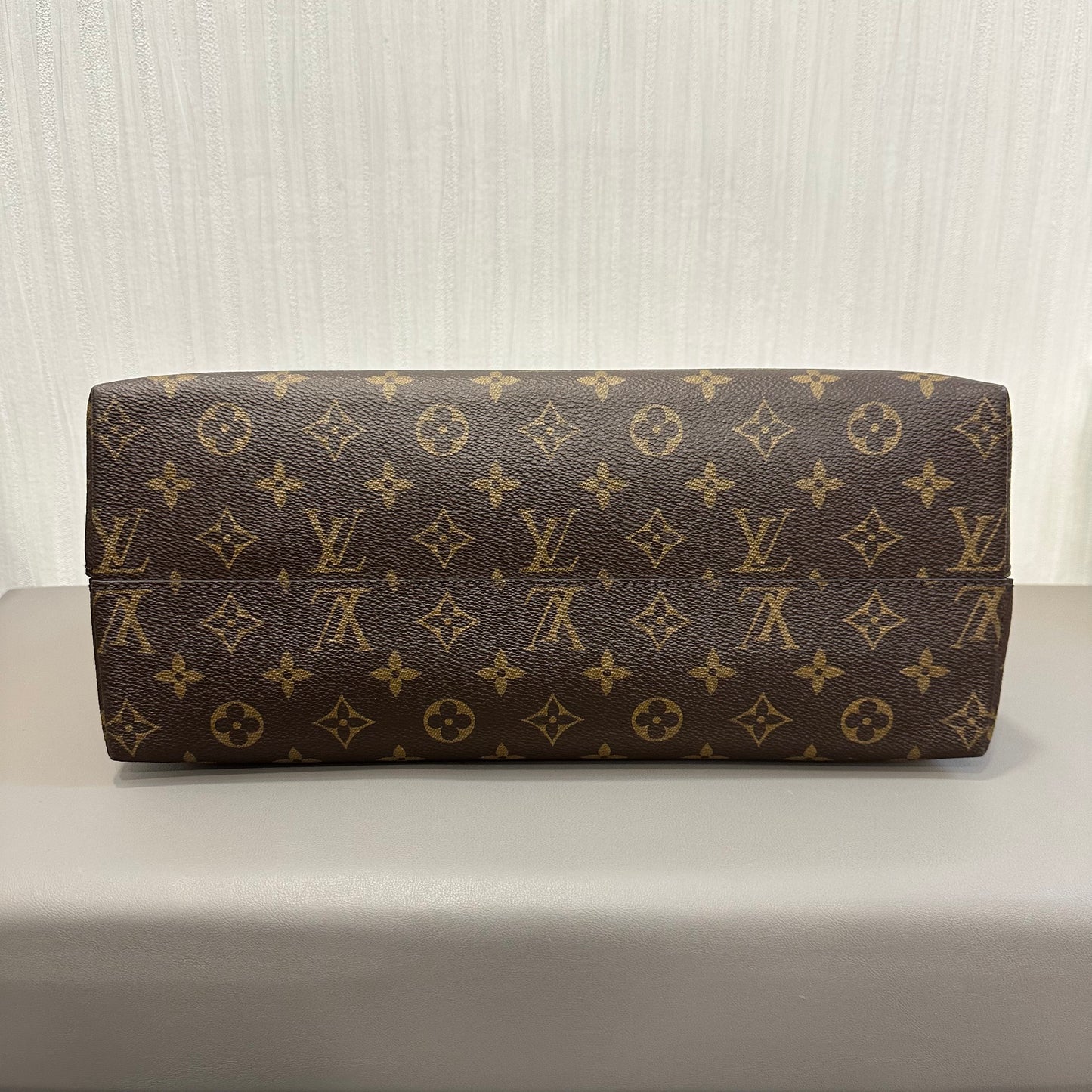 Louis Vuitton Alma BB Monogram Bag [Pre-Owned]