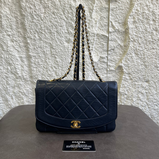 CHANEL Dianna Flag Bag [Pre-Owned]