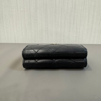 CHANEL Classic Wallet [Pre-Owned]
