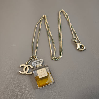 Chanel No.5 Perfume Bottle Necklace [Pre-Owned]