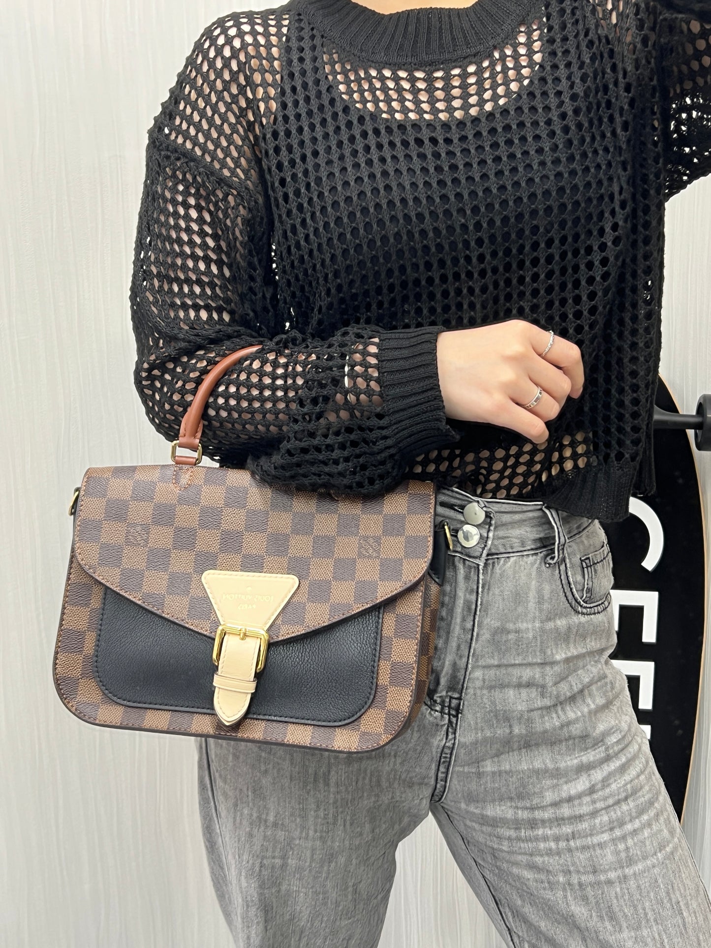 Louis Vuitton Damier Canvas Messenger Crossbody Bag [Pre-Owned]