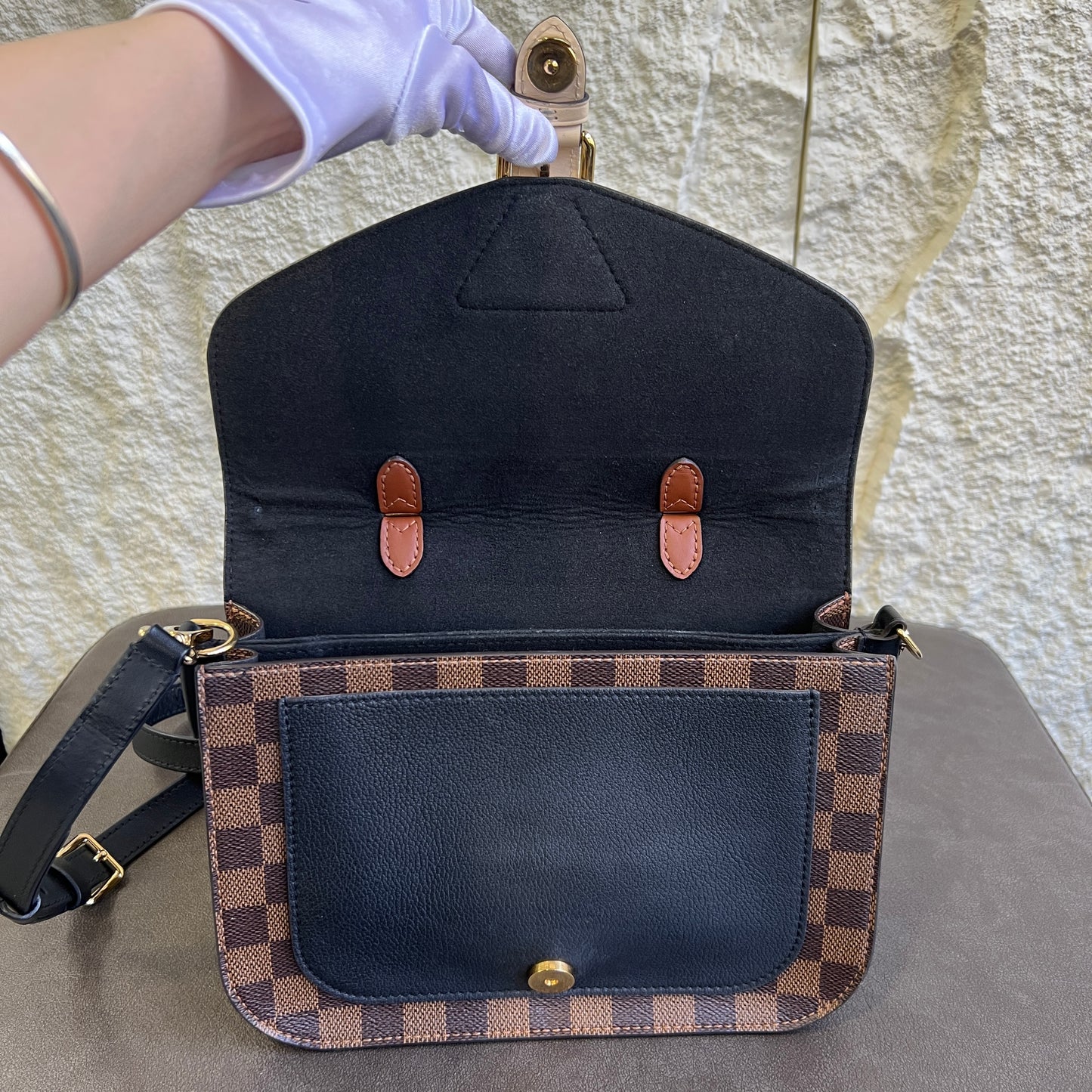 Louis Vuitton Damier Canvas Messenger Crossbody Bag [Pre-Owned]