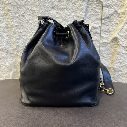 CHANEL ドローストリング バケットバッグ【中古】