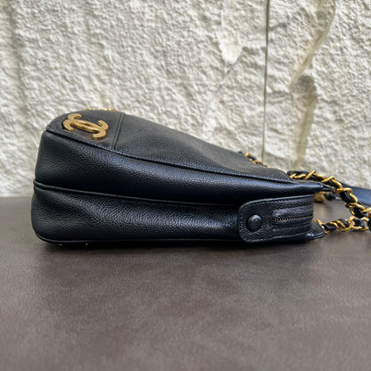 Chanel Caviar Gold-Tone Bag [Pre-Owned]