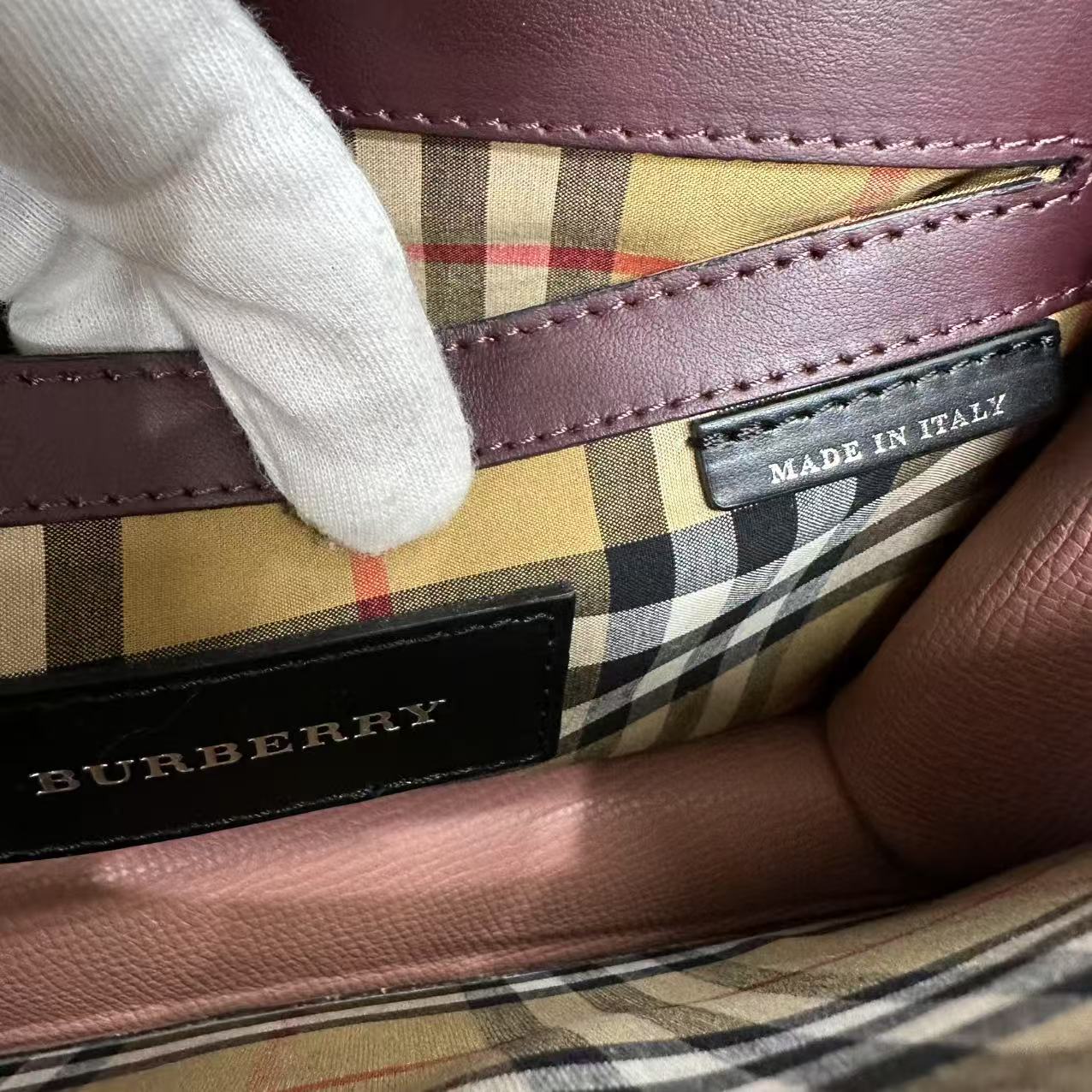 Burberry Colorblock Classic Messenger Bag [Pre-Owned]