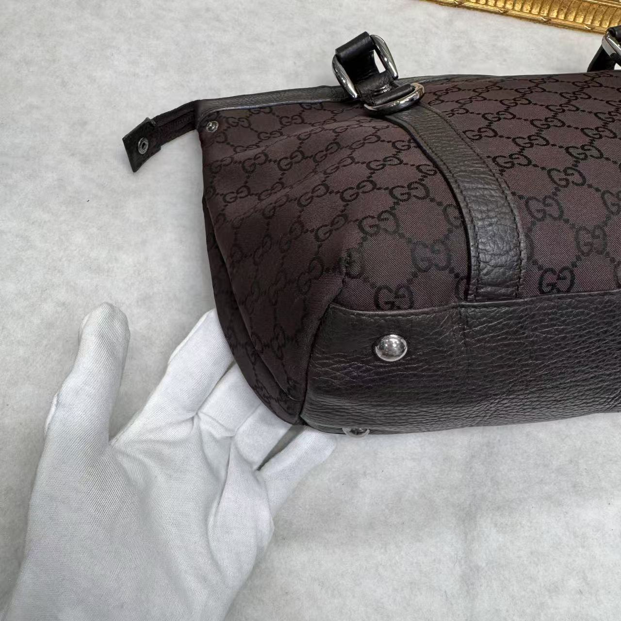 Gucci GG Supreme Tote Bag [Pre-Owned]