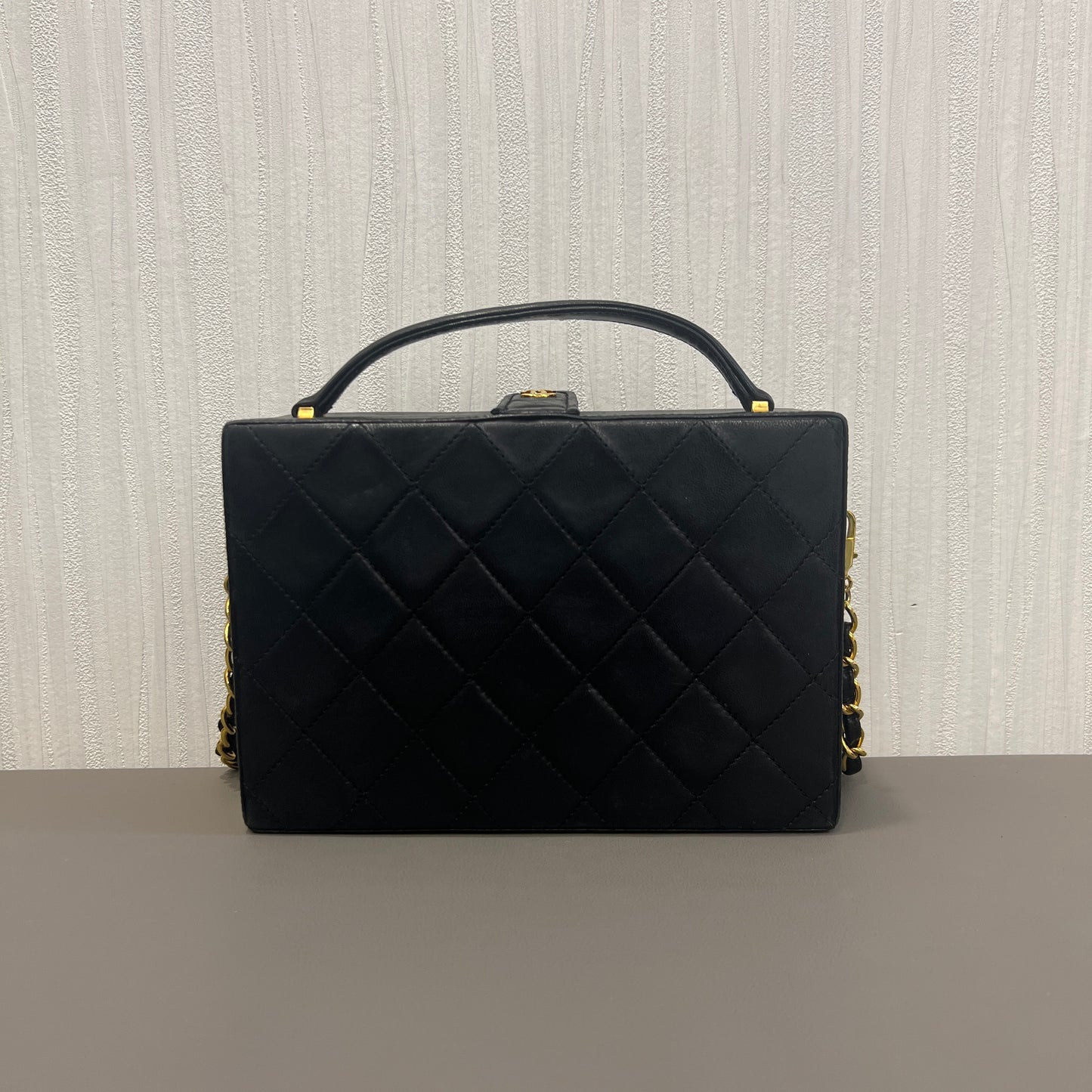 Chanel Classic Hard Box Clutch Bag [Pre-Owned]