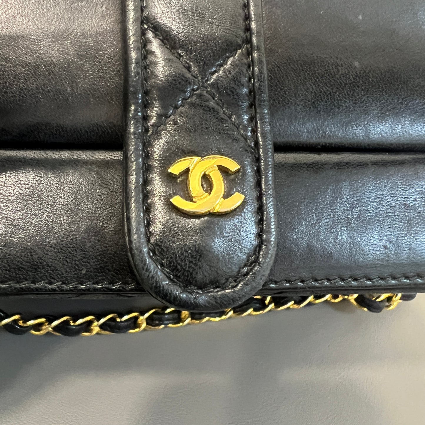 Chanel Classic Hard Box Clutch Bag [Pre-Owned]