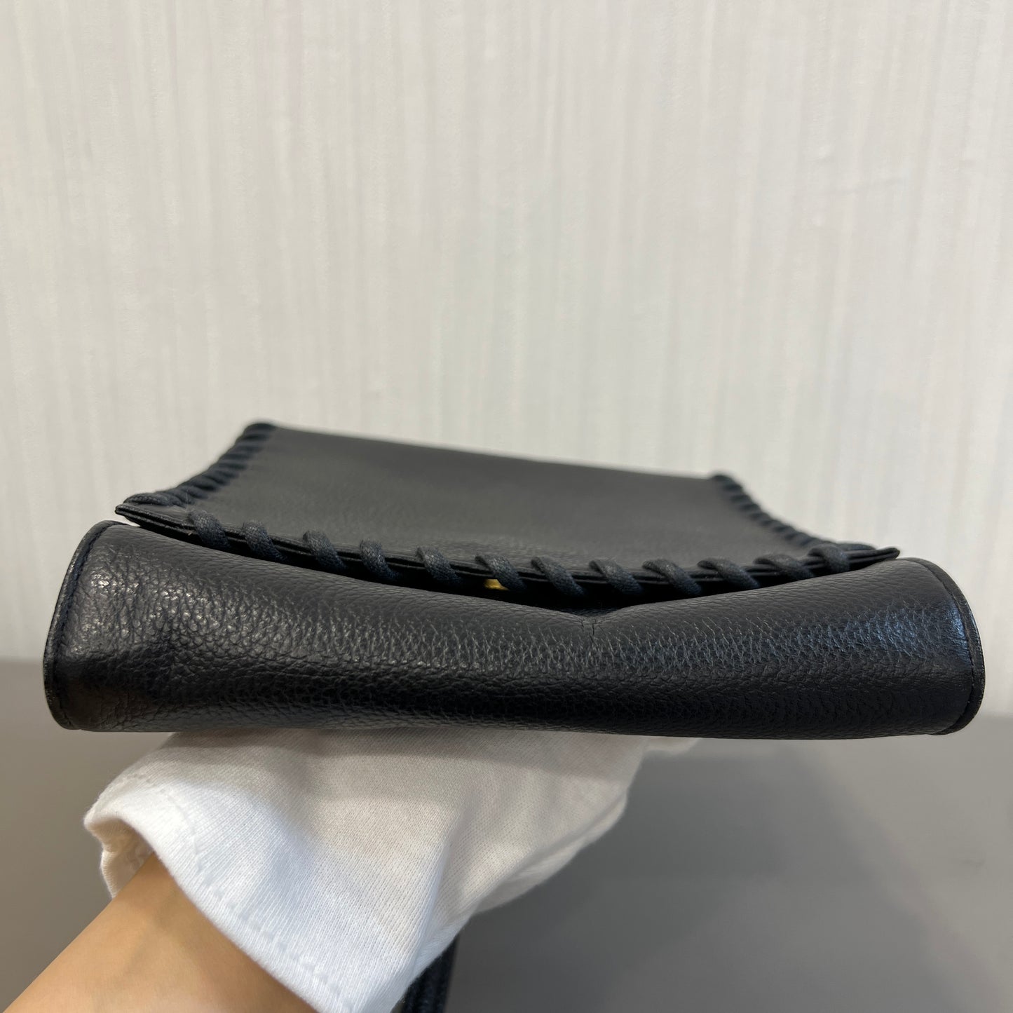 YSL ステッチディテール エンベロープバッグ【中古】