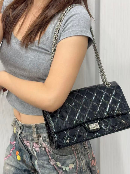 シャネル パテントレザー 2.55 シルバー チェーンバッグ【中古】