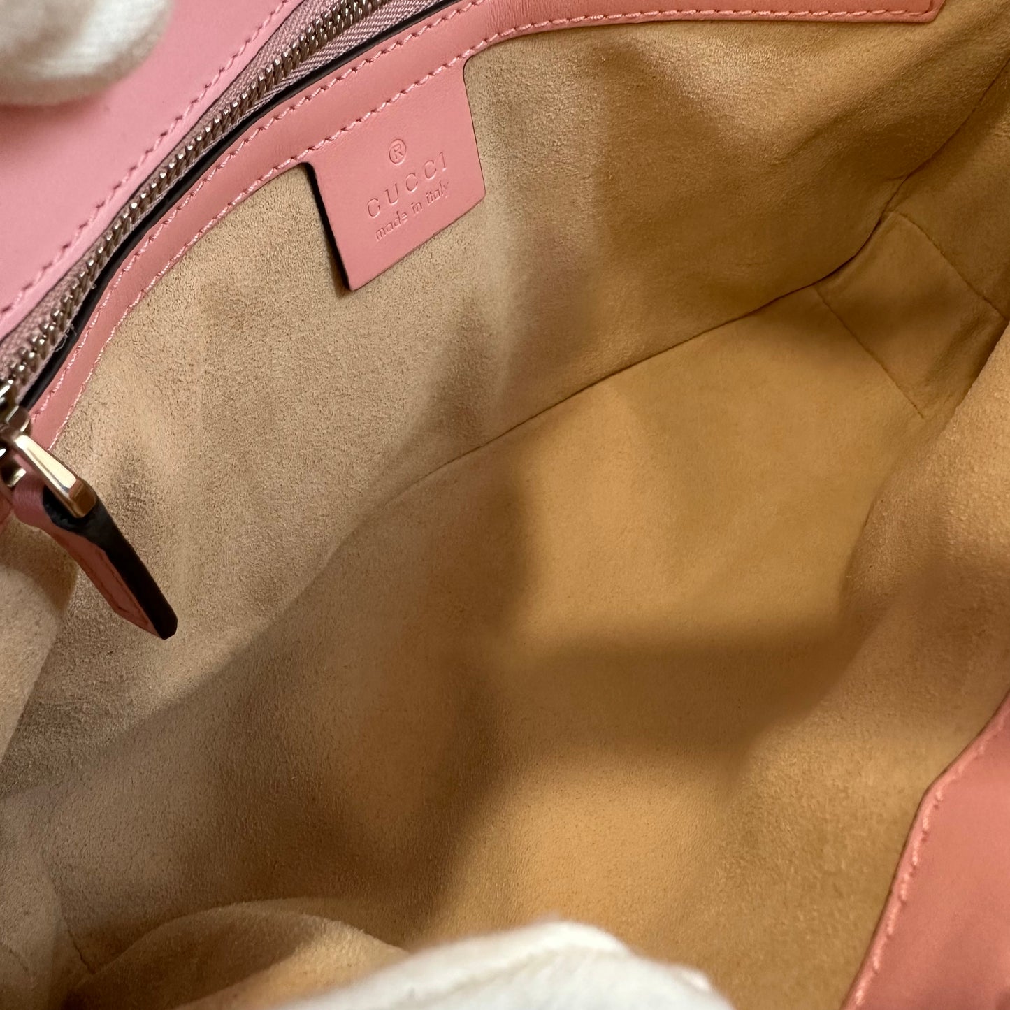 GUCCI 粉色银色 Marmont 25 单肩包 [二手]