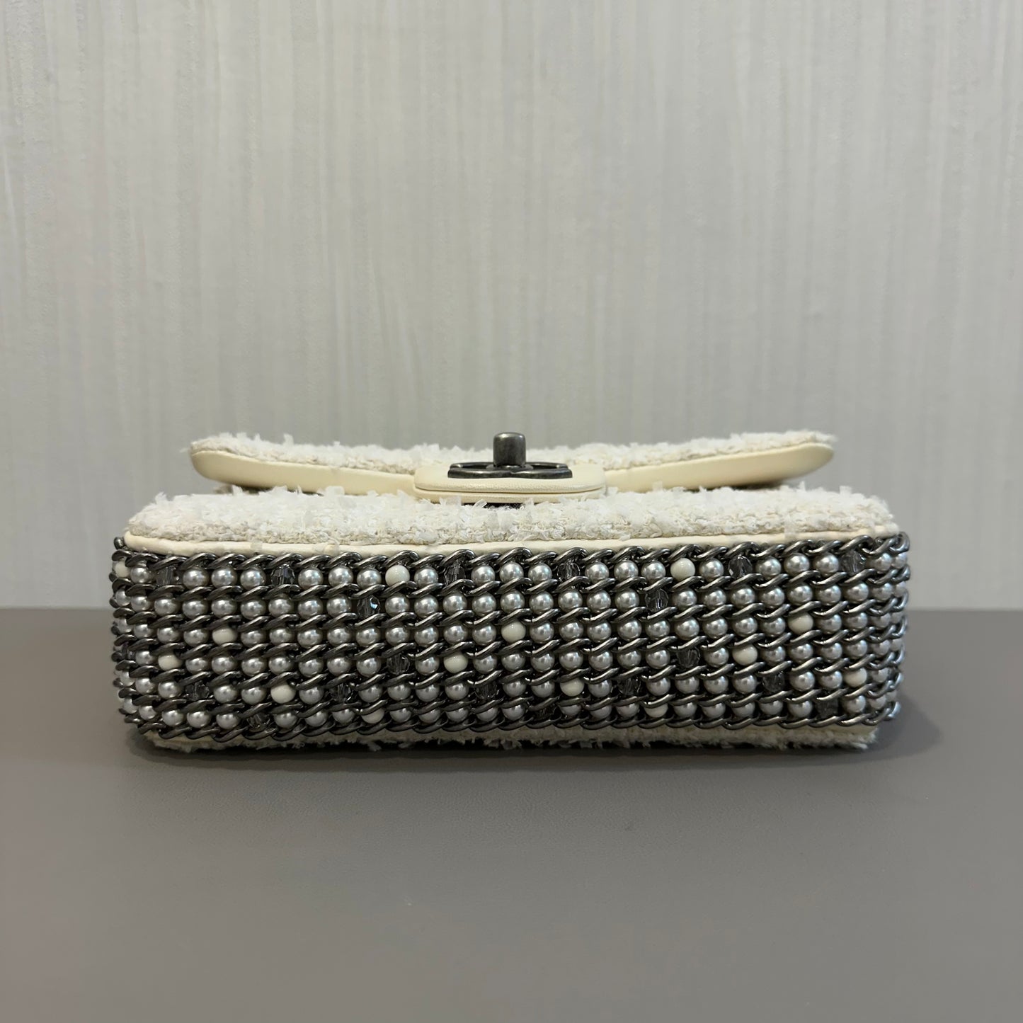 CHANEL Limited Edition White Tweed CF Bag [Pre-Owned]