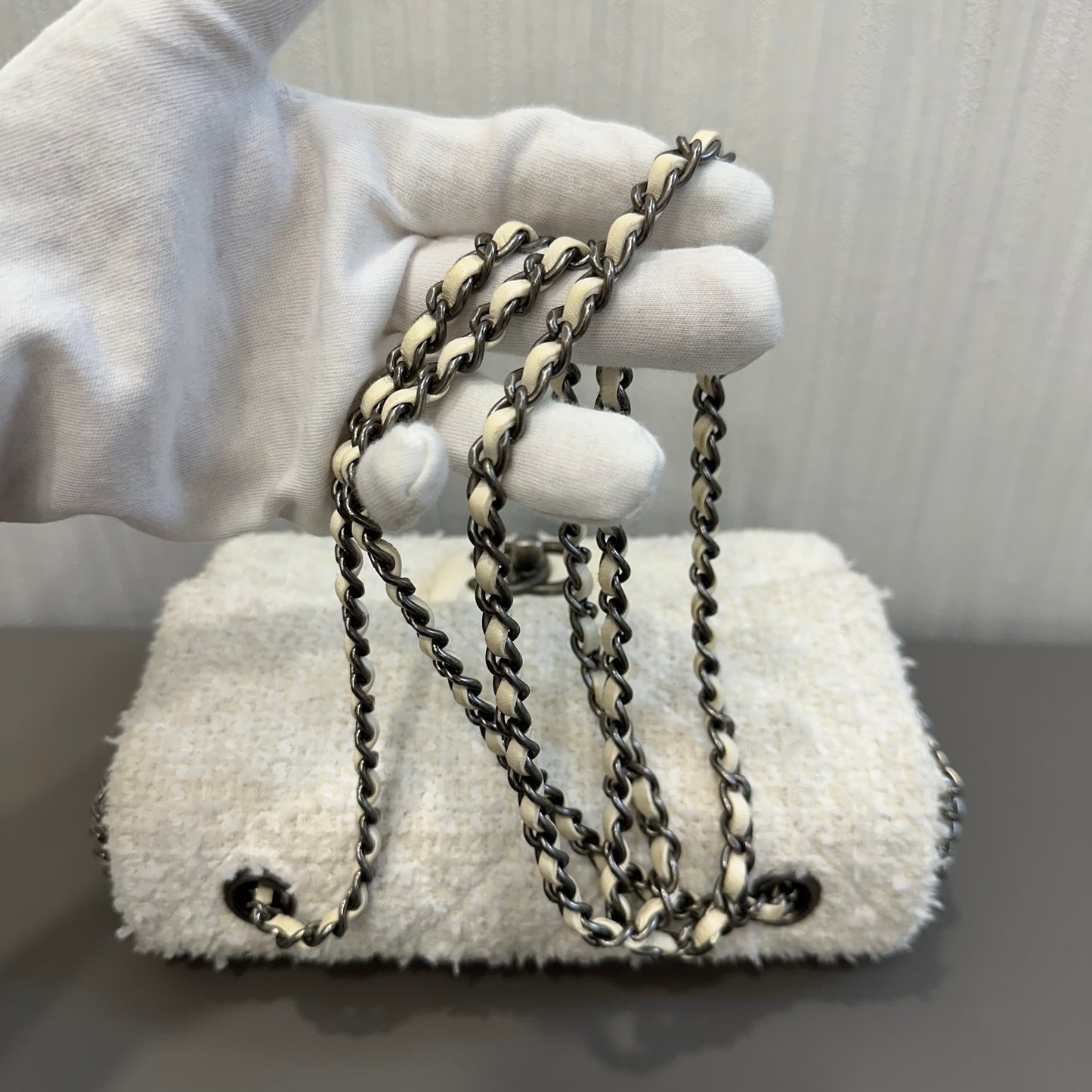 CHANEL Limited Edition White Tweed CF Bag [Pre-Owned]