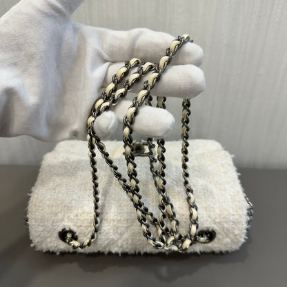 CHANEL Limited Edition White Tweed CF Bag [Pre-Owned]