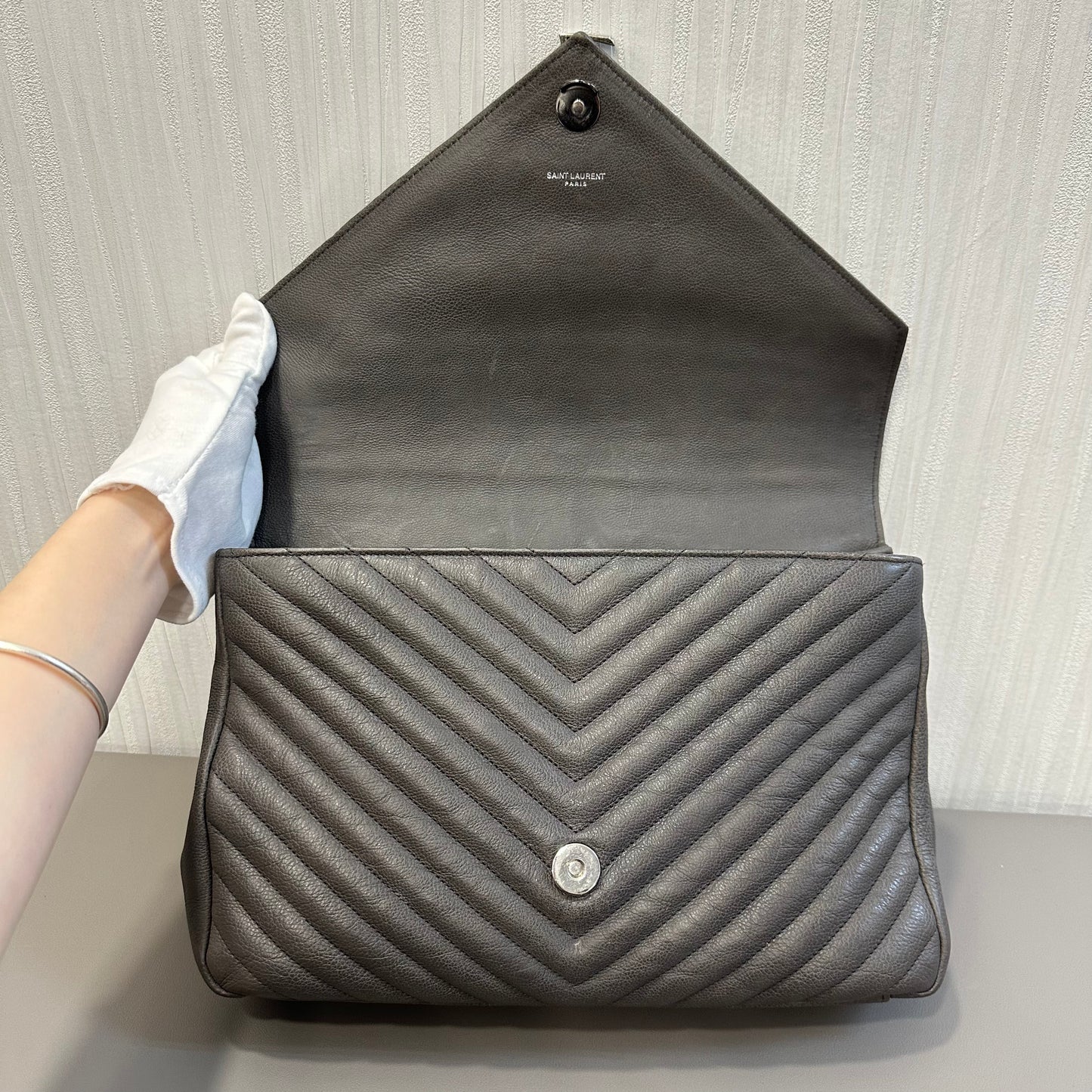 YSL Grey Calfskin Envelope Messenger Bag [Pre-Owned]