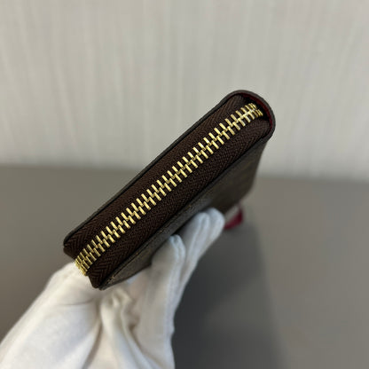LV モノグラムキャンバス 長財布【中古】
