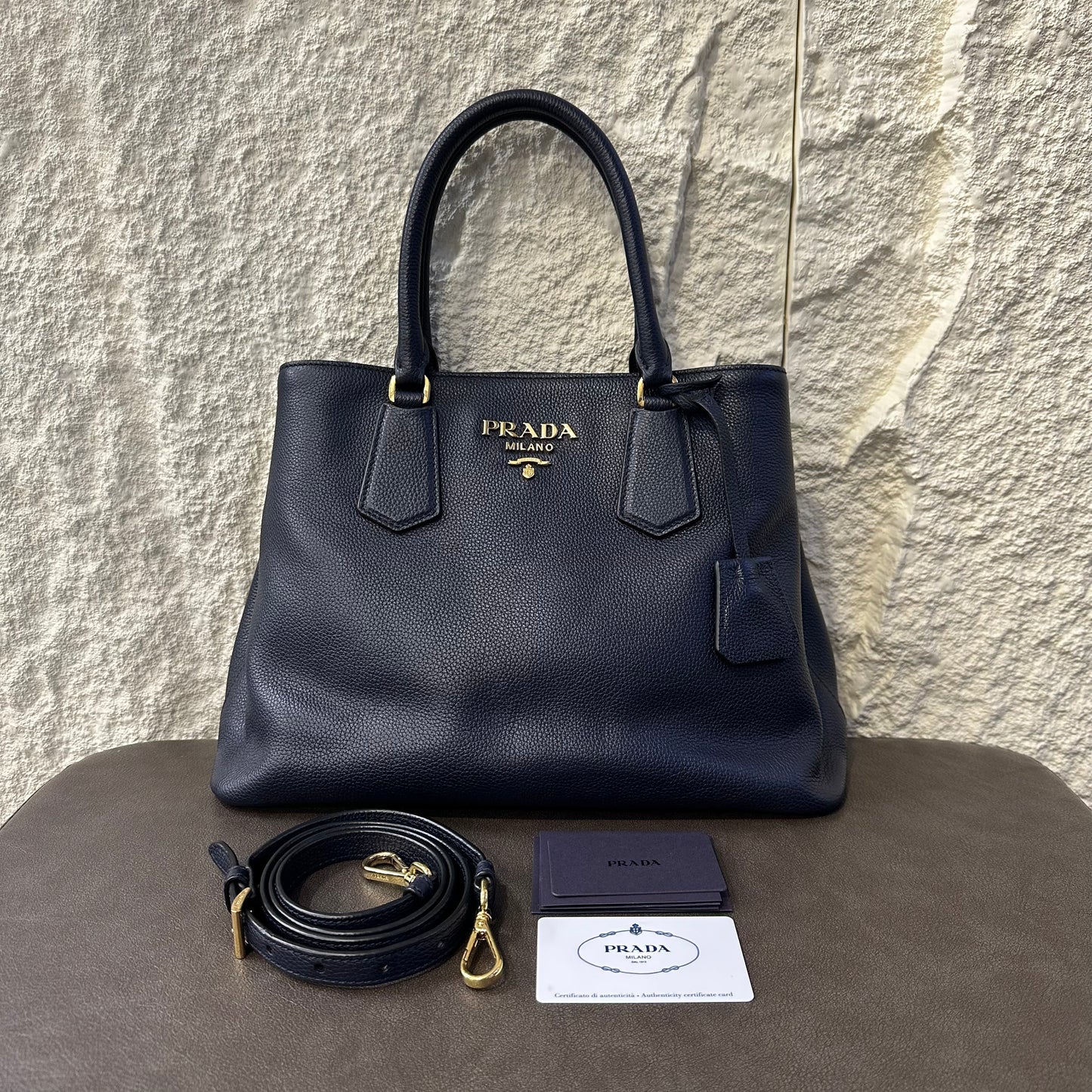 Prada 蓝色皮革手提/肩背包 [二手]